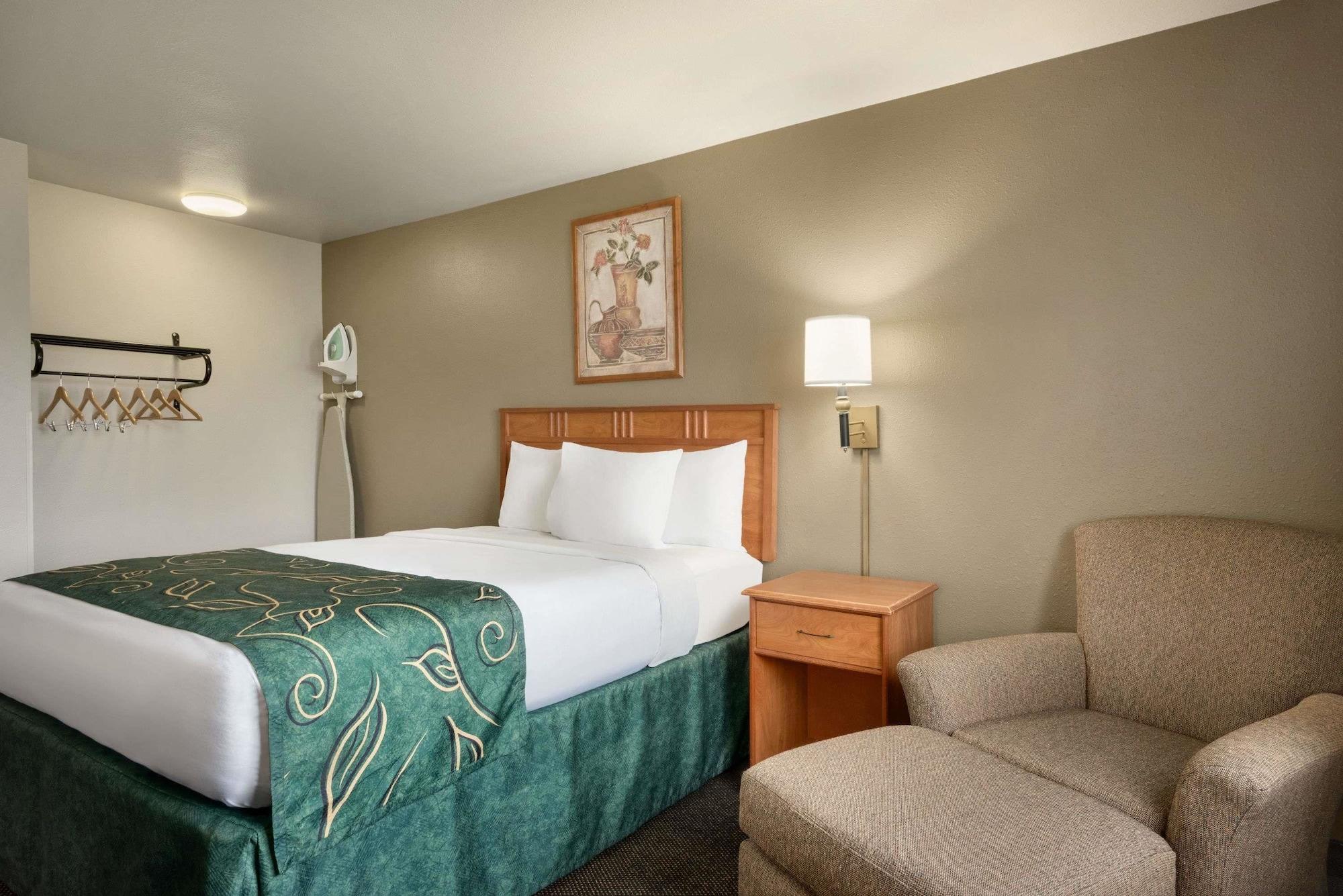 Travelodge By Wyndham Missouri Valley Exteriör bild
