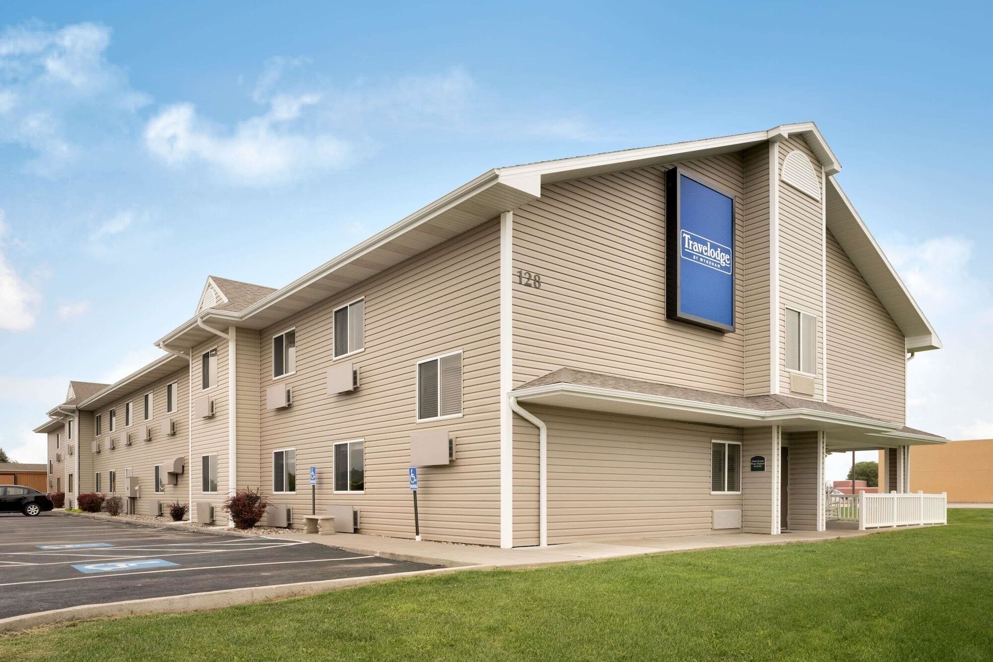 Travelodge By Wyndham Missouri Valley Exteriör bild